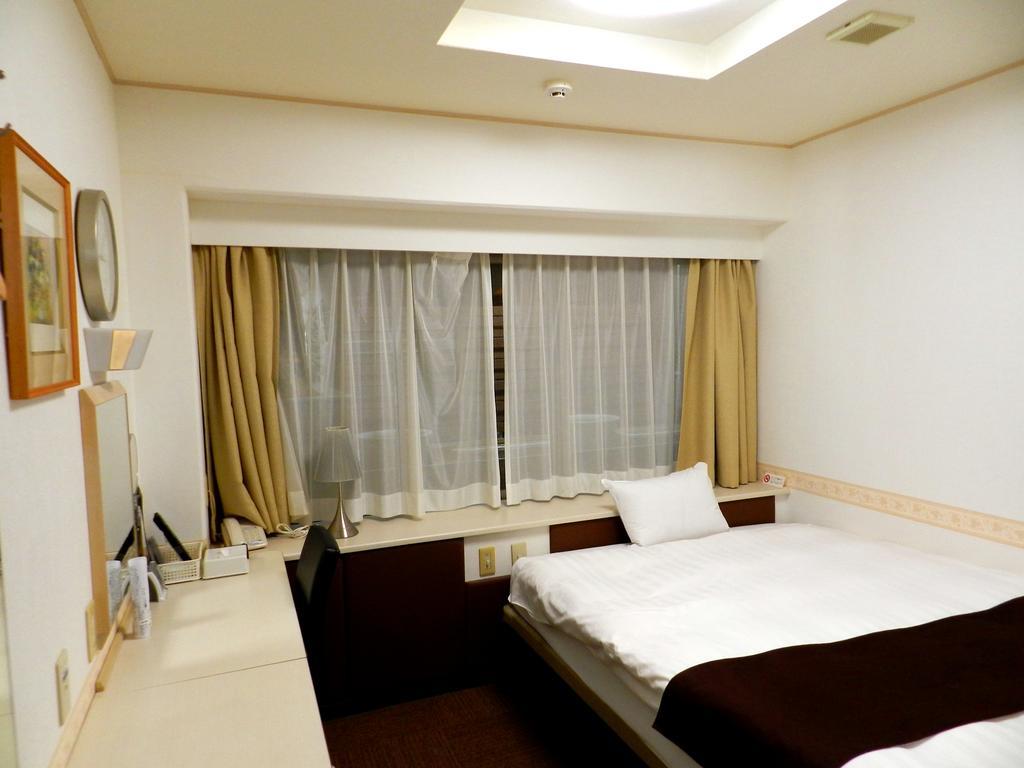 Check In Matsuyama Hotel Matsuyama  Ngoại thất bức ảnh