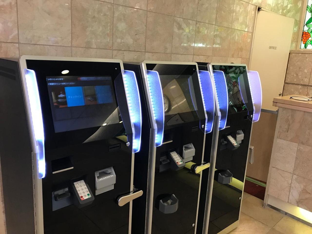 Check In Matsuyama Hotel Matsuyama  Ngoại thất bức ảnh