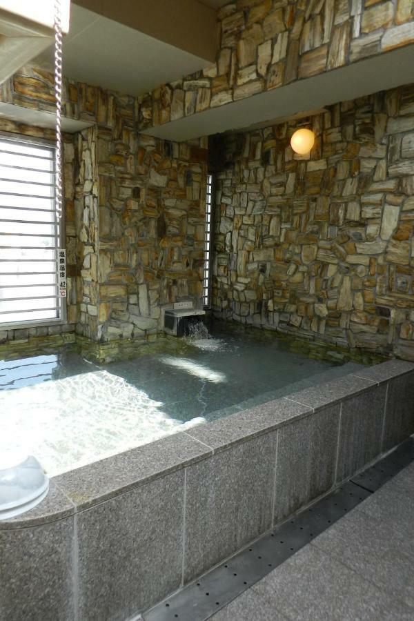 Check In Matsuyama Hotel Matsuyama  Ngoại thất bức ảnh